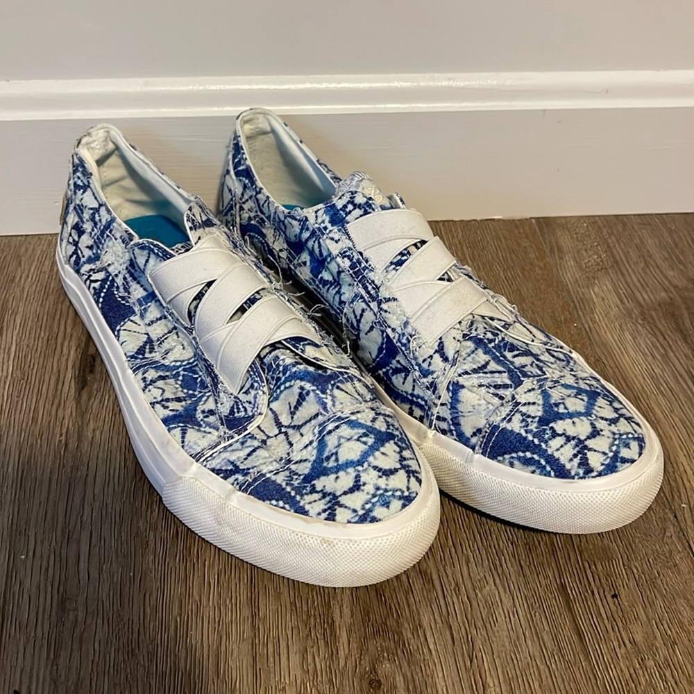 Blowfish women’s size 11 shoe